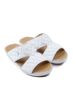 372 | Arabic  Kids' footwear