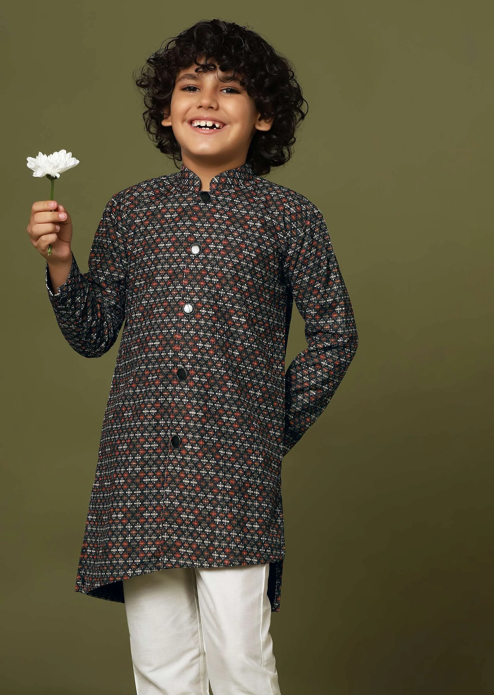 Black Printed Kurta And Pant Set In Silk