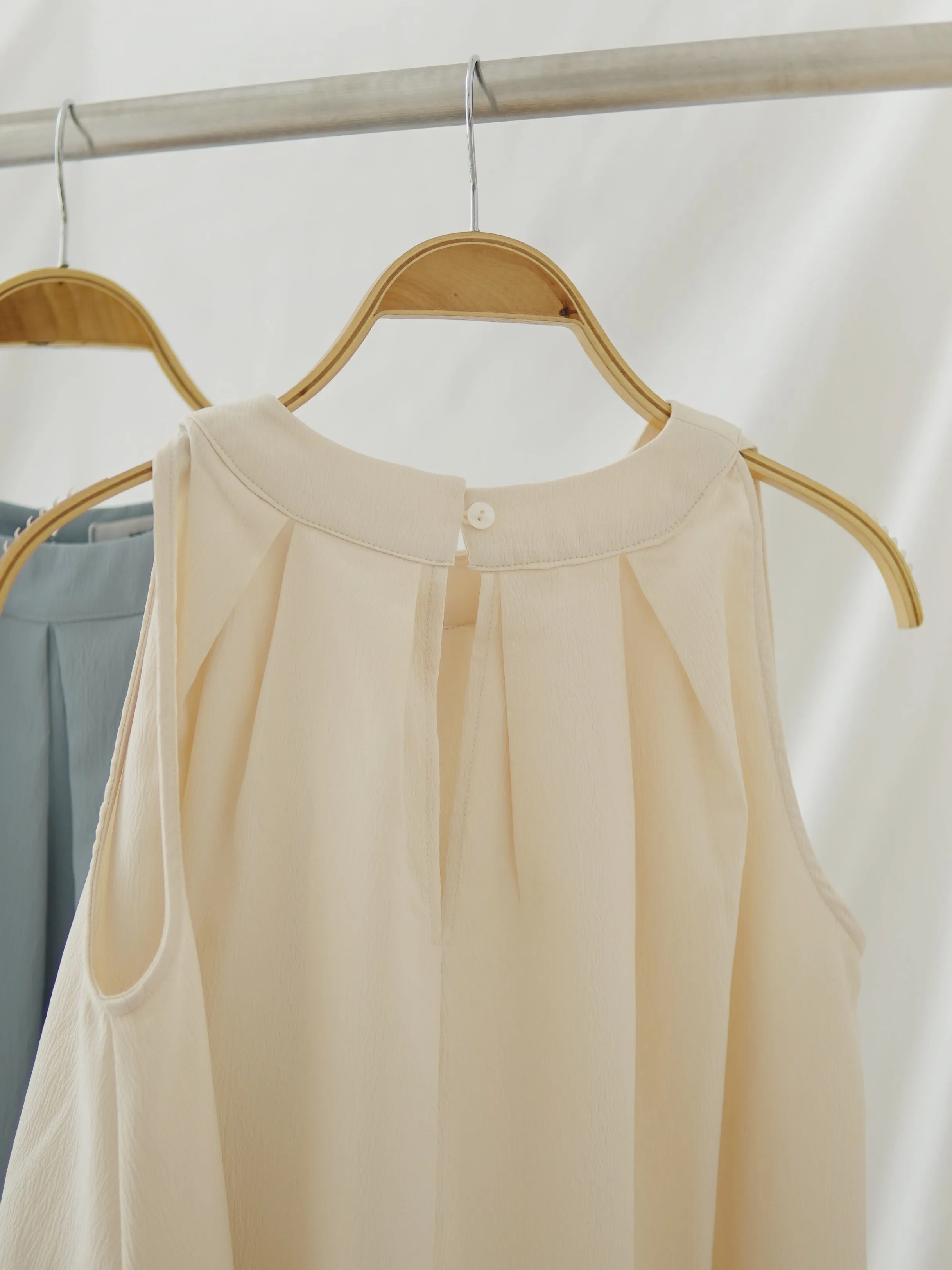 NAYLA DOLLY TOP